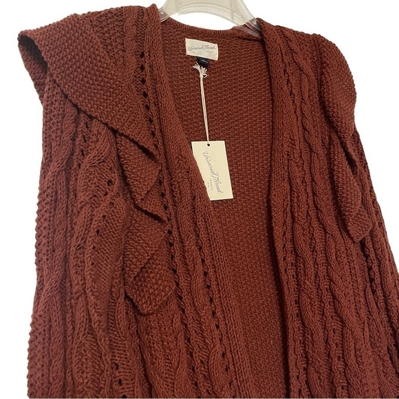 NWT Universal Thread Open Front Chunky
Knit Ruffle Cardigan Sweater Rust Size XS - Picture 3 of 10